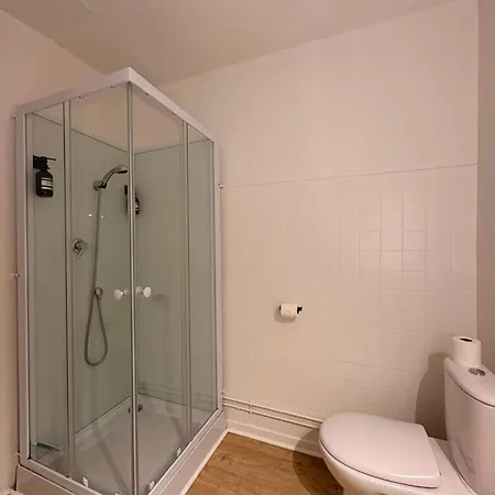 Oiqia • Bohemia * Narbonne